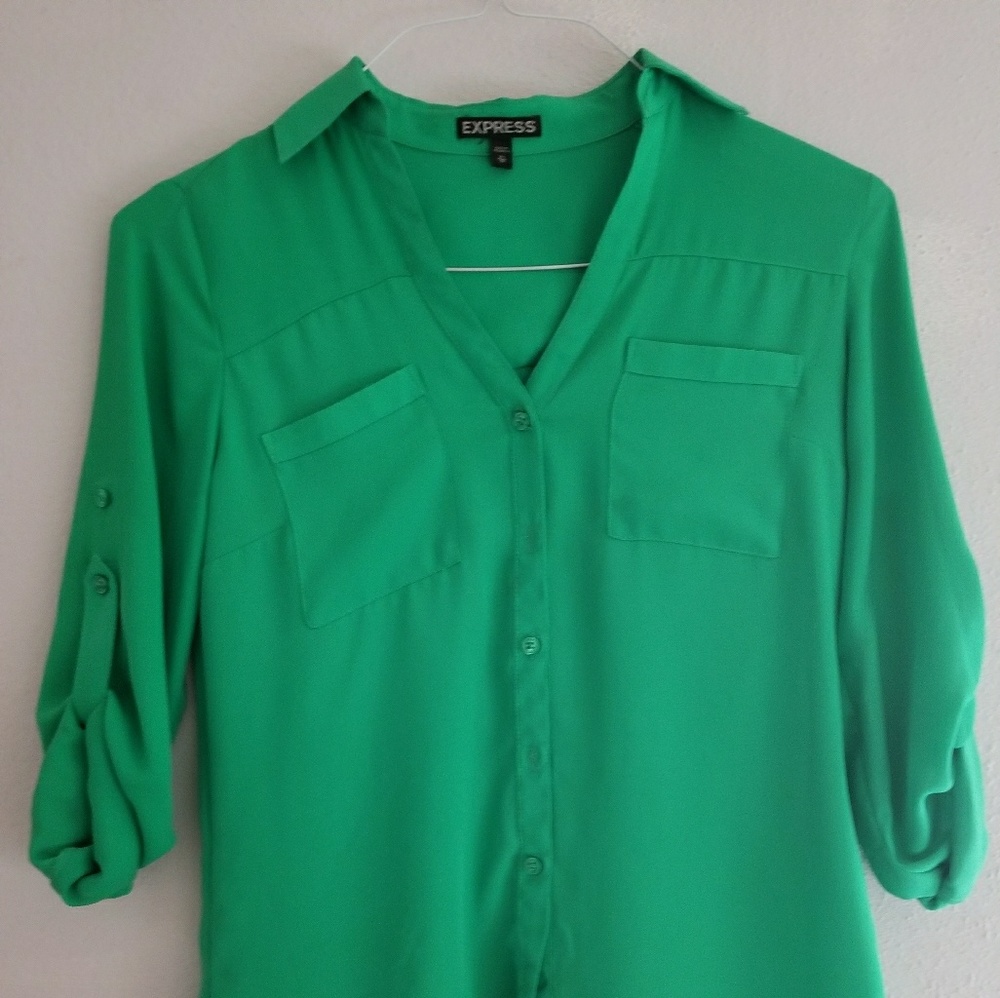 Green shirt